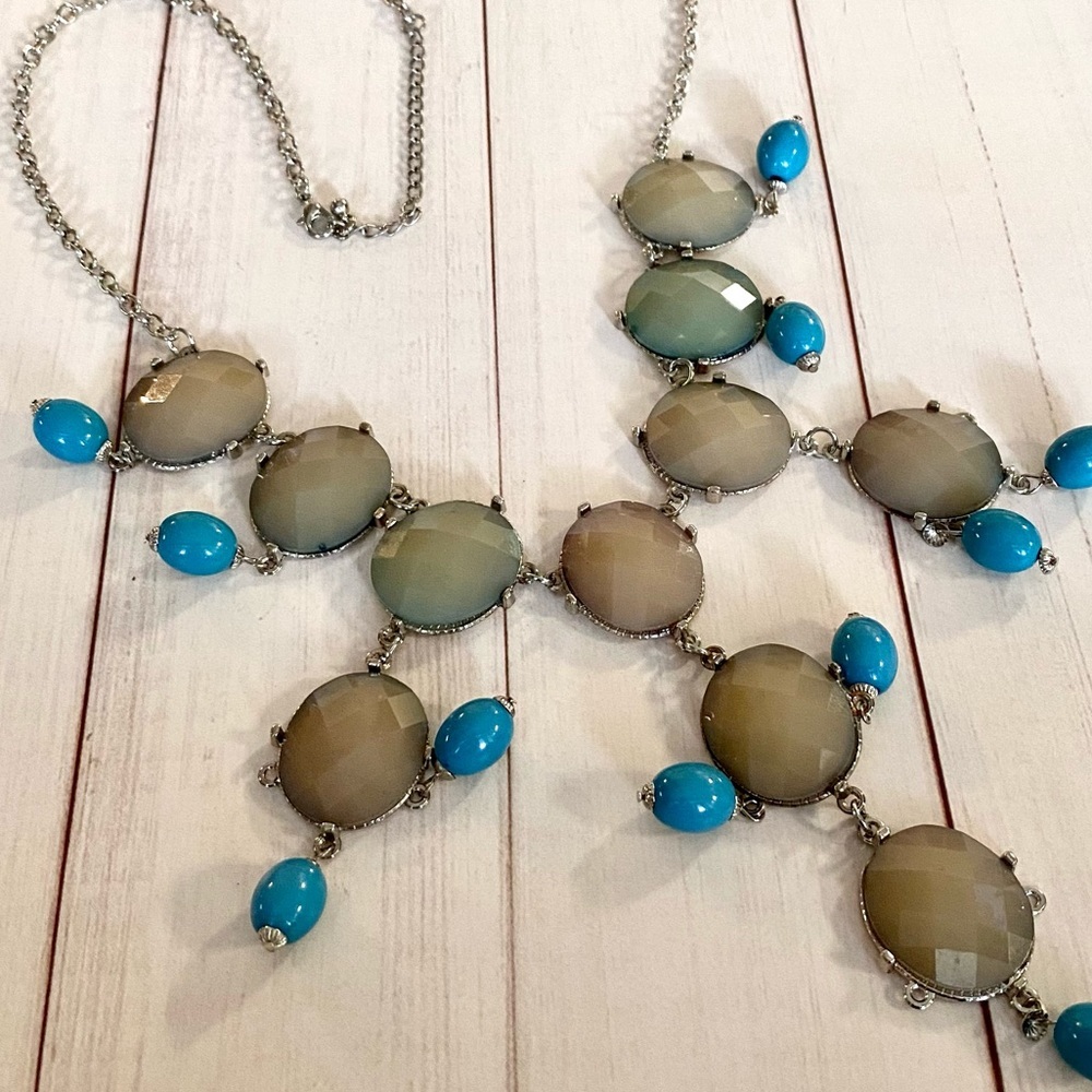 Unique Lightweight Statement Necklace - image 6